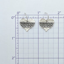 Load image into Gallery viewer, Fancy Heart Earrings